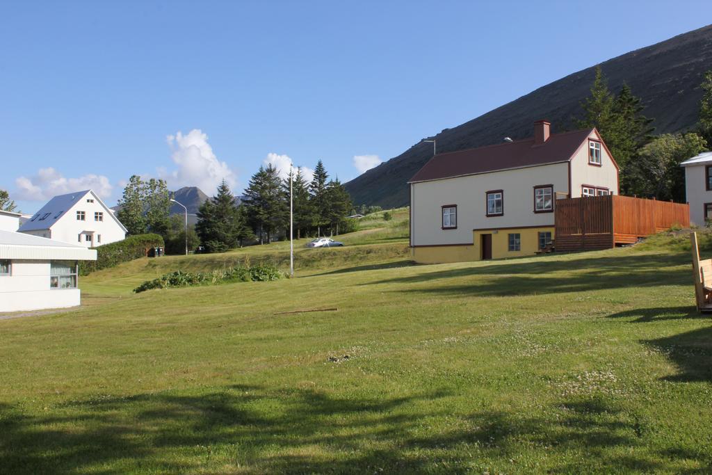 The Guesthouse By The Fjord Thingeyri Dış mekan fotoğraf